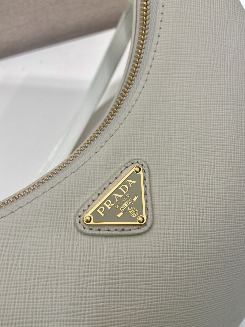 Pra*a hobo bags
